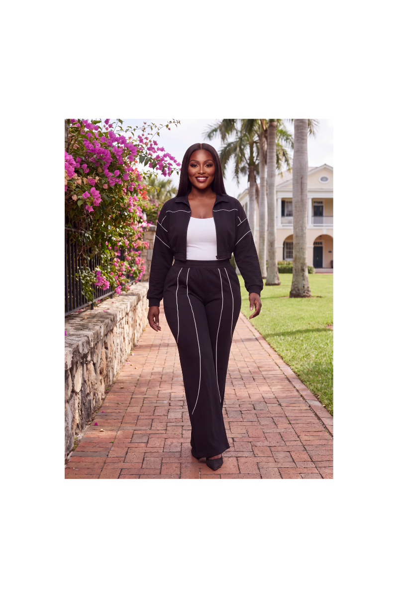 The On-the-Go Piped Two-Piece Set