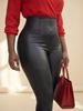 Everyday Sculpt High-Waist Leggings.